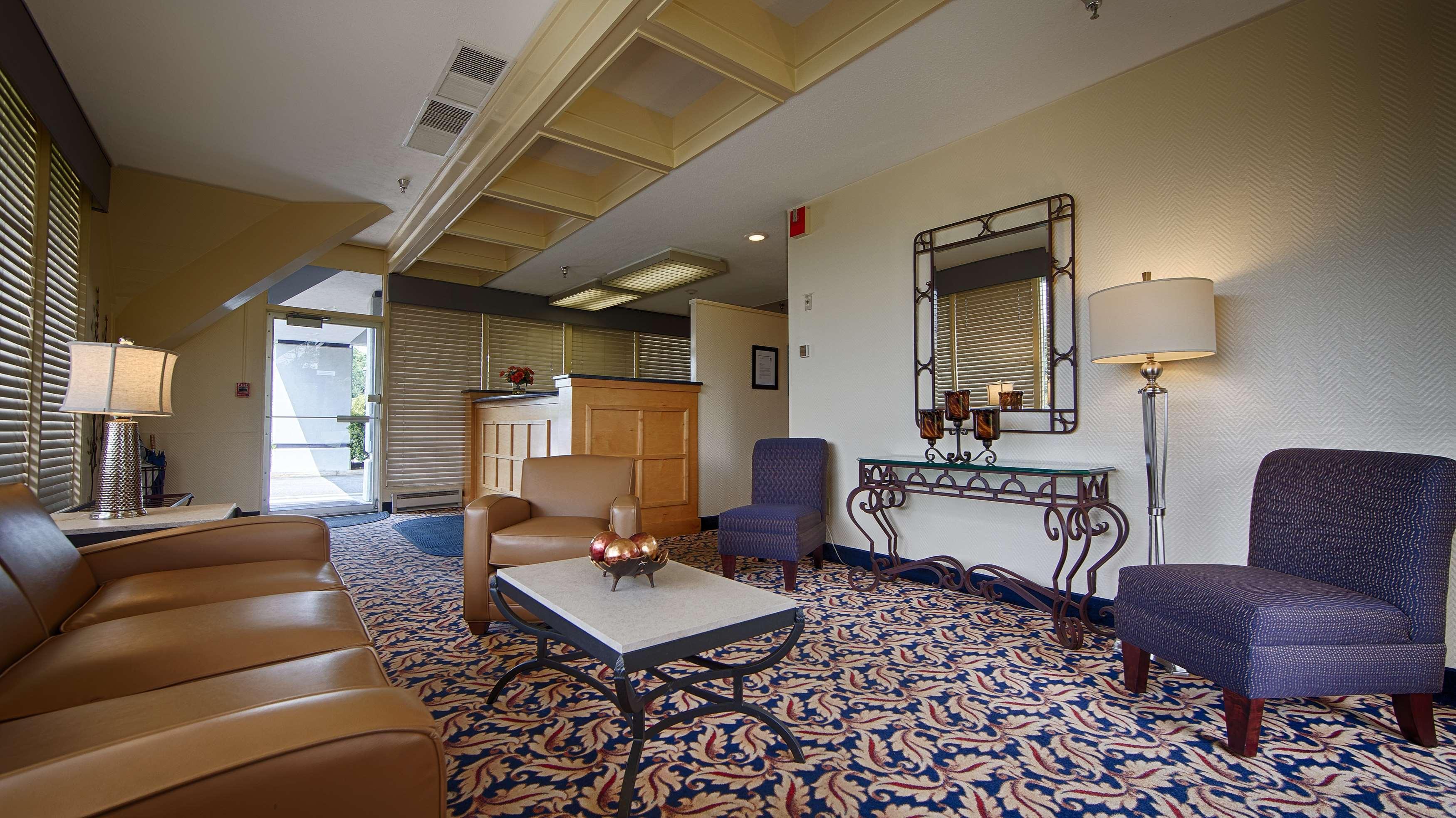 Historic Concord Suites Buitenkant foto