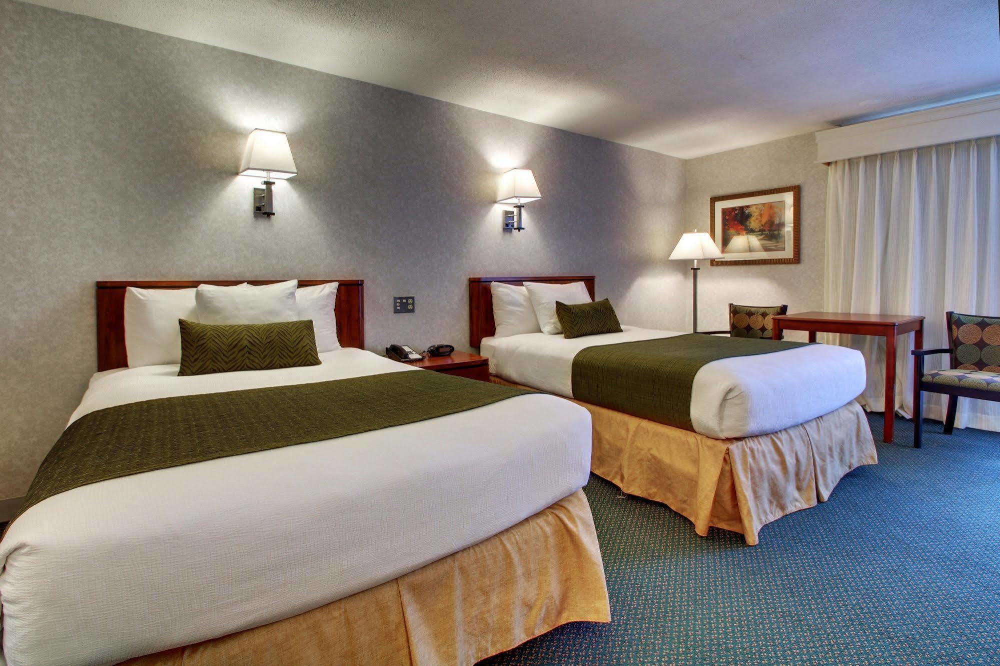 Historic Concord Suites Buitenkant foto