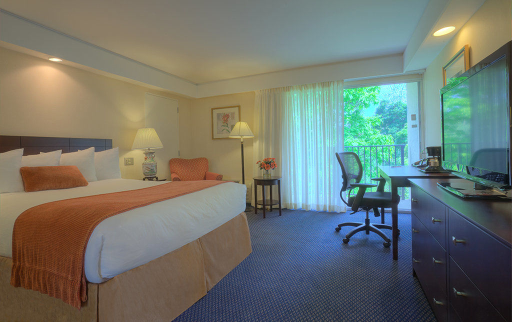 Historic Concord Suites Buitenkant foto